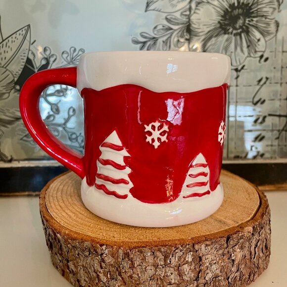 NEW Christmas Red Gingerbread House Mug with Windows, Trees and Snow Frosting - Picture 2 of 2
